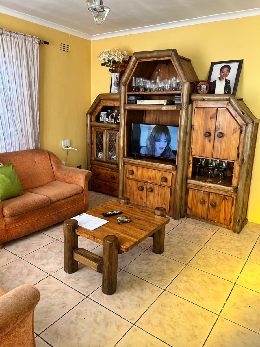 2 Bedroom Property for Sale in Colorado Park Western Cape